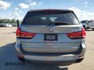2015 BMW X5 xDrive35d z VIN 5UXKS4C50F0N08784, wystawiony jako Copart lot #57348185 z przebiegiem 168 452 mil mil oraz Szkoda całkowita • Salvage title. Historia ofert i sprzedaży dostępna na DreamBid. Obrazek 6.