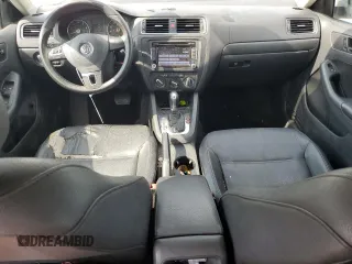 2012 Volkswagen Jetta SE with VIN 3VWDP7AJ5CM301844, listed as a Copart auction lot 60648525 with 204,031 mi miles and Clean title. Bid and sale history available at DreamBid. Image 8.