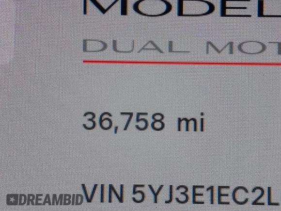 2020 Tesla Model 3 Performance z VIN 5YJ3E1EC2LF624900, wystawiony jako IAAI lot #42127589 z przebiegiem 36 758 mil mil oraz . Historia ofert i sprzedaży dostępna na DreamBid. Obrazek 15.