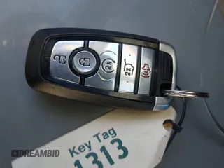 2022 Ford Escape SE z VIN 1FMCU0G64NUB64536, wystawiony jako IAAI lot #41834238 z przebiegiem 31 686 mil mil oraz . Historia ofert i sprzedaży dostępna na DreamBid. Obrazek 11.