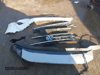 2023 Volkswagen Atlas SE с VIN 1V2HR2CA1PC556110, выставлен на аукционе IAAI как лот 41131285 с пробегом 13 543 миль миль и . История ставок и продаж доступна на DreamBid. Изображение 11.
