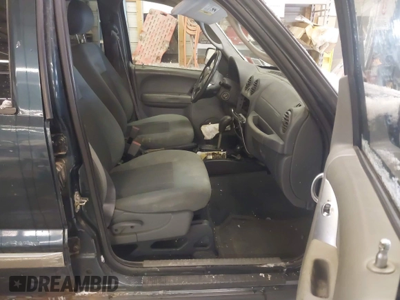 2005 Jeep Liberty Limited with VIN 1J4GL58K65W543215, listed as a IAAI auction lot 41595396 with 177,028 mi miles. Bid and sale history available at carsss.com. Image 5.