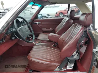 1987 Mercedes-Benz 560 with VIN WDBBA48D6HA070949, listed as a Copart auction lot 75353644 with 114,792 mi miles and Clean Title. Bid and sale history available at carsss.com. Image 7.