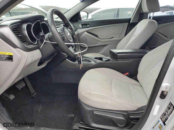 2014 Kia Optima LX with VIN 5XXGM4A70EG268008, listed as a Copart auction lot 86485944 with 195,629 mi miles and Clean Title. Bid and sale history available at carsss.com. Image 7.