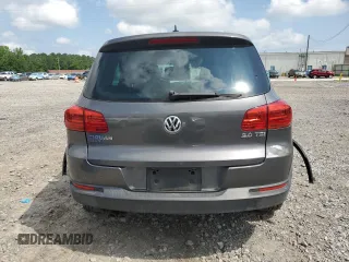 2012 Volkswagen Tiguan SE z VIN WVGAV7AX5CW004889, wystawiony jako Copart lot #57346115 z przebiegiem 100 503 mil mil oraz Szkoda całkowita • Salvage title. Historia ofert i sprzedaży dostępna na DreamBid. Obrazek 6.