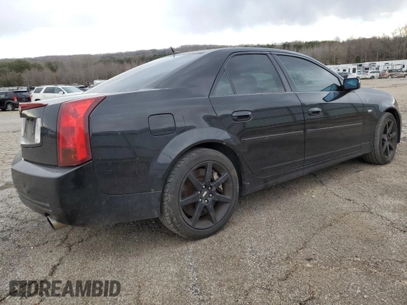 2005 Cadillac CTS-V z VIN 1G6DN56S950172241, wystawiony jako Copart lot #87269614 z przebiegiem 229 756 mil mil oraz Czysty tytuł • Clean title. Historia ofert i sprzedaży dostępna na DreamBid. Obrazek 3.