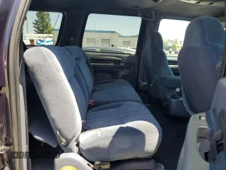 2000 Ford Excursion XLT с VIN 1FMNU41SXYED24195, выставлен на аукционе Copart как лот 54952835 с пробегом 161 938 миль миль и Списание • Salvage title. История ставок и продаж доступна на DreamBid. Изображение 11.