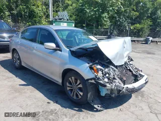 2014 Honda Accord Sedan LX with VIN 1HGCR2F32EA140585, listed as a IAAI auction lot 40089011 with NaN miles. Bid and sale history available at carsss.com. Image 1.