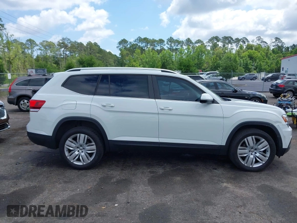 2019 Volkswagen Atlas SE with VIN 1V2WR2CA4KC509962, listed as a IAAI auction lot 42147840 with 67,557 mi miles and . Bid and sale history available at DreamBid. Image 13.