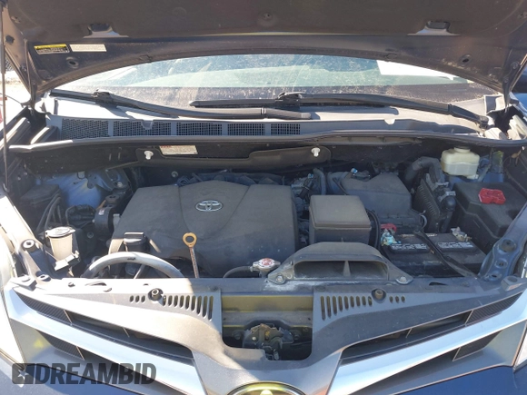2018 Toyota Sienna XLE with VIN 5TDDZ3DC6JS206368, listed as a IAAI auction lot 41635138 with 44,578 mi miles. Bid and sale history available at carsss.com. Image 10.