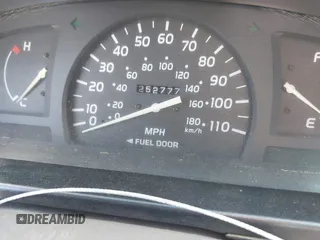 2002 Toyota Tacoma z VIN 5TENL42N92Z027486, wystawiony jako IAAI lot #41819045 z przebiegiem 252 777 mil mil oraz . Historia ofert i sprzedaży dostępna na DreamBid. Obrazek 7.