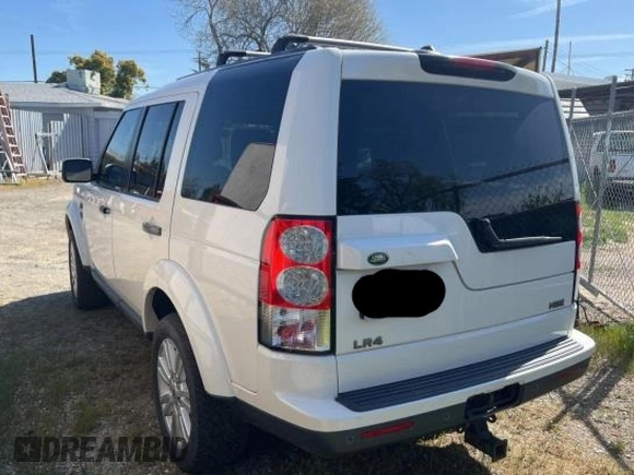 2010 Land Rover LR4 HSE с VIN SALAG2D4XAA542722, выставлен на аукционе Copart как лот 52212215 с пробегом 153 487 миль миль и Чистый • Clean title. История ставок и продаж доступна на DreamBid. Изображение 3.