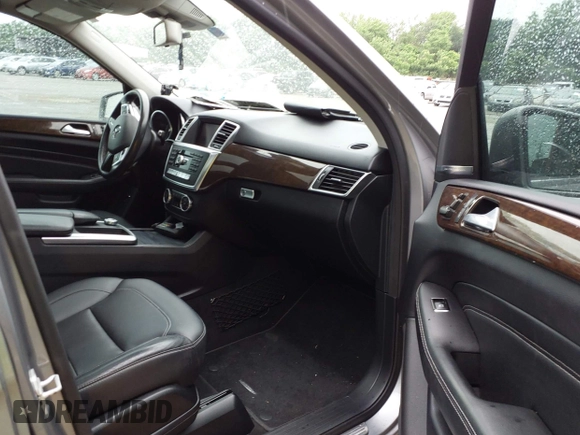 2015 Mercedes-Benz M 350 с VIN 4JGDA5JB1FA566890, выставлен на аукционе IAAI как лот 42114012 с пробегом 112 244 миль миль и . История ставок и продаж доступна на DreamBid. Изображение 5.