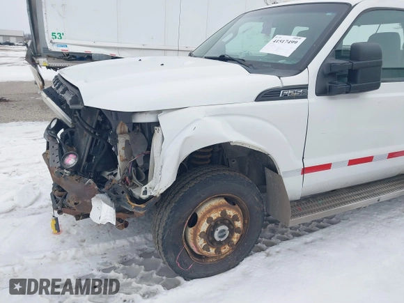 2013 Ford F-250 XL with VIN 1FT7X2B60DEB47659, listed as a IAAI auction lot 41517499 with 322,091 mi miles and . Bid and sale history available at DreamBid. Image 6.