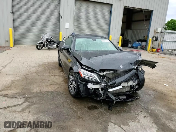 2019 Mercedes-Benz C 300 z VIN WDDWJ8EBXKF837960, wystawiony jako Copart lot #53972945 z przebiegiem 47 660 mil mil oraz Szkoda całkowita • Salvage title. Historia ofert i sprzedaży dostępna na DreamBid. Obrazek 13.