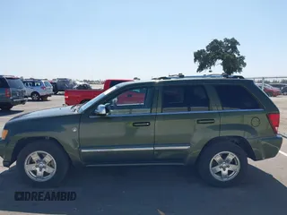 2006 Jeep Grand Cherokee Overland with VIN 1J8HR68286C331619, listed as a IAAI auction lot 42550576 with 196,937 mi miles and . Bid and sale history available at DreamBid. Image 14.