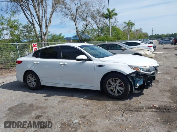 2018 Kia Optima S with VIN 5XXGT4L34JG196074, listed as a IAAI auction lot 41335248 with 88,325 mi miles. Bid and sale history available at carsss.com. Image 13.