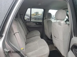 2006 GMC Envoy SLT with VIN 1GKDT13S262141598, listed as a Copart auction lot 45374304 with 258,039 mi miles and Salvage Title. Bid and sale history available at carsss.com. Image 10.