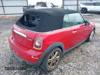 2011 MINI Convertible with VIN WMWZN3C55BT132820, listed as a IAAI auction lot 42407756 with Not provided miles and . Bid and sale history available at DreamBid. Image 4.