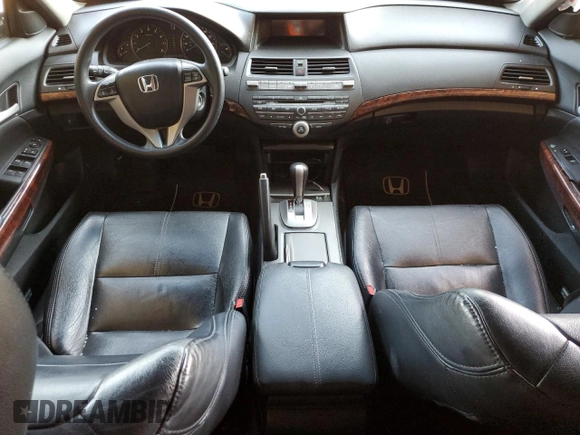 2011 Honda Crosstour EX z VIN 5J6TF1H32BL002733, wystawiony jako Copart lot #70150324 z przebiegiem Nie podano mil oraz Szkoda całkowita • Salvage title. Historia ofert i sprzedaży dostępna na DreamBid. Obrazek 8.