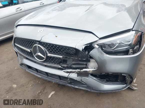 2025 Mercedes-Benz C 300 with VIN W1KAF4HB8SR243351, listed as a IAAI auction lot 41689281 with 991 mi miles and . Bid and sale history available at DreamBid. Image 6.