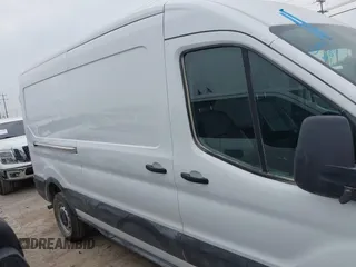 2021 Ford Transit Cargo with VIN 1FTBR1C80MKA31085, listed as a IAAI auction lot 42156172 with 41,076 mi miles and . Bid and sale history available at DreamBid. Image 13.