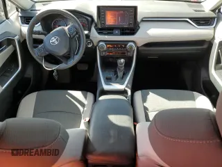 2020 Toyota RAV4 XLE with VIN 2T3P1RFV8LW087519, listed as a Copart auction lot 50540315 with 85,284 mi miles and Salvage Title. Bid and sale history available at DreamBid. Image 8.