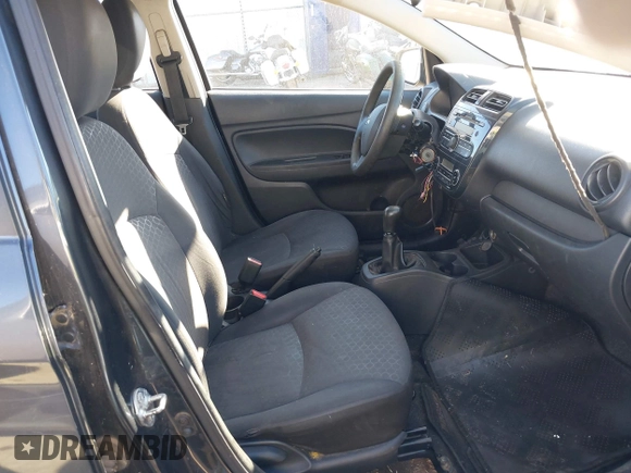 2014 Mitsubishi Mirage DE z VIN ML32A3HJ5EH018428, wystawiony jako IAAI lot #40841804 z przebiegiem 220 950 mil mil oraz . Historia ofert i sprzedaży dostępna na DreamBid. Obrazek 5.