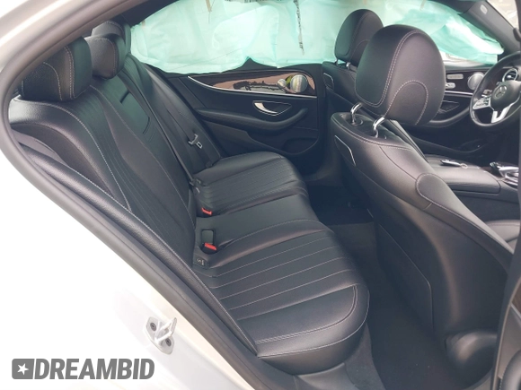 2019 Mercedes-Benz E-Class E 300 with VIN WDDZF4JB6KA515701, listed as a IAAI auction lot 41728642 with 62,636 mi miles. Bid and sale history available at carsss.com. Image 8.