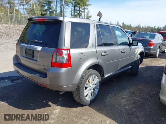 2010 Land Rover LR2 HSE with VIN SALFR2BN2AH188939, listed as a IAAI auction lot 41957944 with 89,881 mi miles and . Bid and sale history available at DreamBid. Image 4.