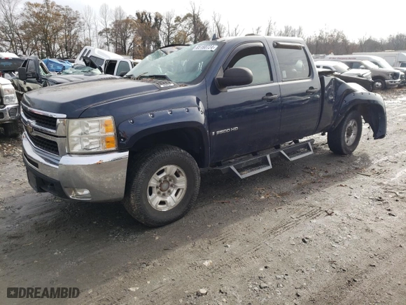 2007 Chevrolet Silverado 2500HD LT w/1LT with VIN 1GCHK23K97F551038, listed as a Copart auction lot 85180724 with 141,533 mi miles and Salvage Title. Bid and sale history available at carsss.com. Image 1.