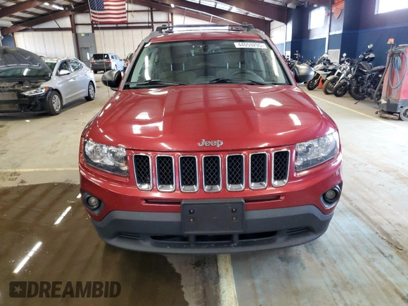 2015 Jeep Compass Sport with VIN 1C4NJCBB3FD118399, listed as a Copart auction lot 44059295 with 206,311 mi miles and Clean Title. Bid and sale history available at carsss.com. Image 5.