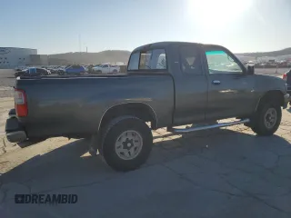 1995 Toyota T100 z VIN JT4VD22F4S0008399, wystawiony jako Copart lot #42249755 z przebiegiem 282 751 mil mil oraz Czysty tytuł • Clean title. Historia ofert i sprzedaży dostępna na DreamBid. Obrazek 3.