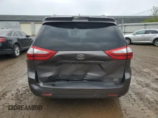 2019 Toyota Sienna XLE with VIN 5TDDZ3DC7KS216084, listed as a Copart auction lot 54866425 with 65,063 mi miles and Clean Title. Bid and sale history available at DreamBid. Image 6.