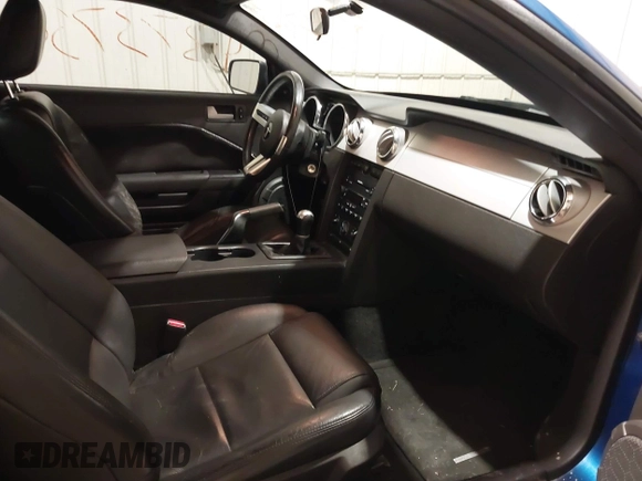 2007 Ford Mustang Deluxe with VIN 1ZVFT80N575320680, listed as a IAAI auction lot 41373758 with 109,588 mi miles and . Bid and sale history available at DreamBid. Image 5.