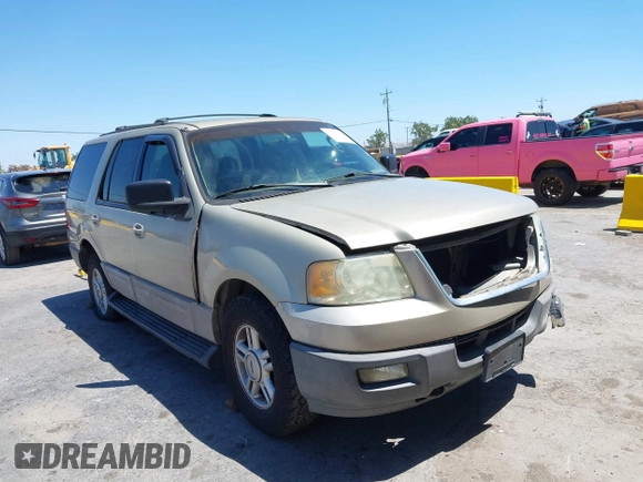2004 Ford Expedition XLT with VIN 1FMPU16W04LA01850, listed as a IAAI auction lot 42303611 with 190,515 mi miles and . Bid and sale history available at DreamBid. Image 1.