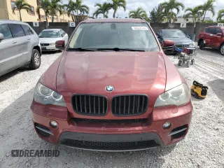 2012 BMW X5 35d z VIN 5UXZW0C51CL664774, wystawiony jako Copart lot #50028145 z przebiegiem 129 850 mil mil oraz Tytuł czysty. Historia ofert i sprzedaży dostępna na DreamBid. Obrazek 5.