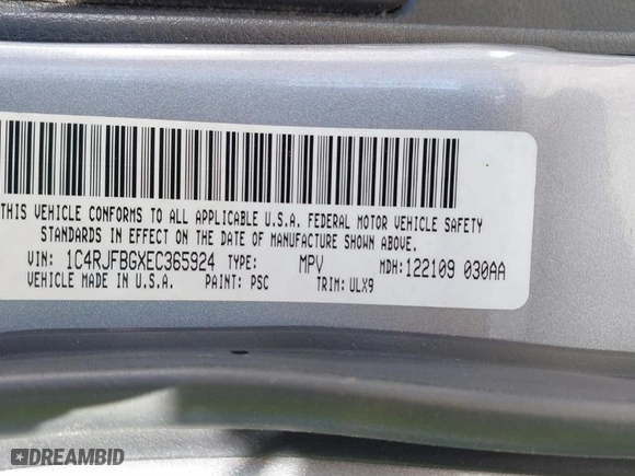 2014 Jeep Grand Cherokee Limited with VIN 1C4RJFBGXEC365924, listed as a IAAI auction lot 41860545 with 229,120 mi miles. Bid and sale history available at carsss.com. Image 9.