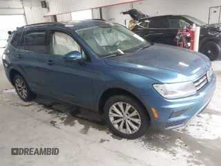 2020 Volkswagen Tiguan S z VIN 3VV1B7AX1LM134571, wystawiony jako IAAI lot #41559201 z przebiegiem 170 424 mil mil oraz . Historia ofert i sprzedaży dostępna na DreamBid. Obrazek 1.