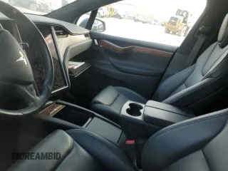 2020 Tesla Model X Long Range with VIN 5YJXCBE21LF263048, listed as a Copart auction lot 47554495 with Not Provided miles and Salvage Title. Bid and sale history available at carsss.com. Image 8.