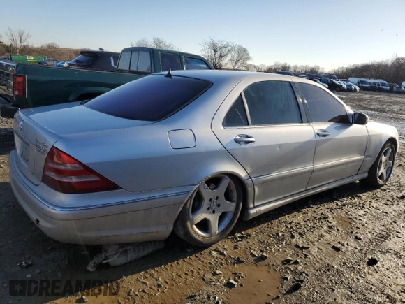 2002 Mercedes-Benz S-Class 4.3L with VIN WDBNG70JX2A233642, listed as a Copart auction lot 44129705 with 144,793 mi miles and Salvage Title. Bid and sale history available at carsss.com. Image 3.