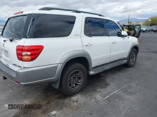 2003 Toyota Sequoia SR5 with VIN 5TDBT44A83S172501, listed as a IAAI auction lot 41794526 with 257,818 mi miles and . Bid and sale history available at DreamBid. Image 4.