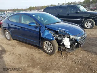 2020 Hyundai Elantra SE with VIN 5NPD74LF4LH516468, listed as a IAAI auction lot 41863699 with 20,693 mi miles. Bid and sale history available at carsss.com. Image 1.