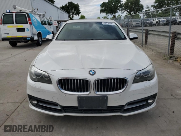 2016 BMW 5 Series 528i with VIN WBA5A5C57GG352367, listed as a Copart auction lot 54202325 with 90,284 mi miles and Salvage title. Bid and sale history available at DreamBid. Image 5.