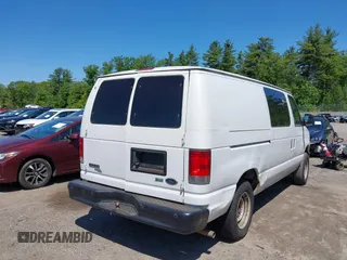 2014 Ford Econoline Cargo Commercial z VIN 1FTNE1EW2EDA43975, wystawiony jako IAAI lot #42416000 z przebiegiem 171 430 mil mil oraz . Historia ofert i sprzedaży dostępna na DreamBid. Obrazek 4.