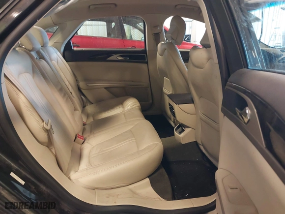2013 Lincoln MKZ with VIN 3LN6L2G91DR826746, listed as a IAAI auction lot 40977256 with 164,418 mi miles. Bid and sale history available at carsss.com. Image 8.