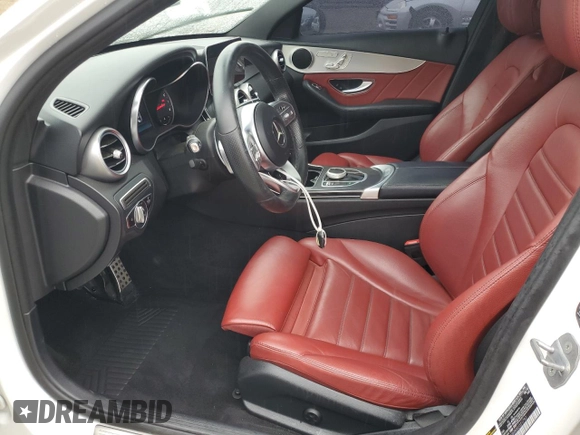 2019 Mercedes-Benz C 300 z VIN 55SWF8EB0KU321797, wystawiony jako Copart lot #53158085 z przebiegiem 52 313 mil mil oraz Szkoda całkowita • Salvage title. Historia ofert i sprzedaży dostępna na DreamBid. Obrazek 7.