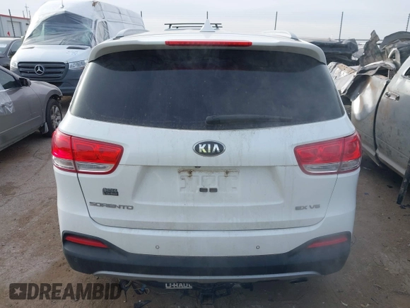 2016 Kia Sorento EX with VIN 5XYPHDA5XGG158150, listed as a IAAI auction lot 41416901 with 111,954 mi miles. Bid and sale history available at carsss.com. Image 16.