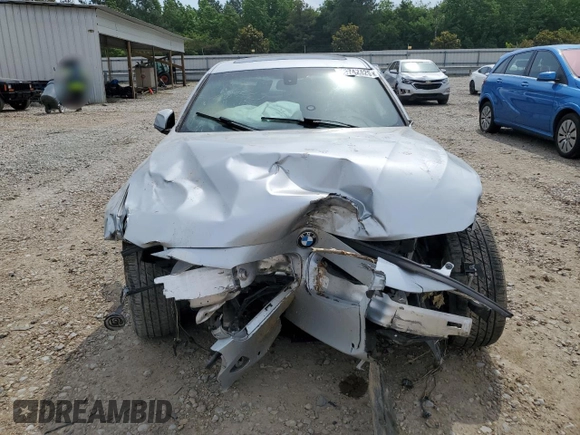 2015 BMW 3 Series 320i с VIN WBA3B1G54FNT07811, выставлен на аукционе Copart как лот 56742425 с пробегом 86 871 миль миль и Списание • Salvage title. История ставок и продаж доступна на DreamBid. Изображение 5.