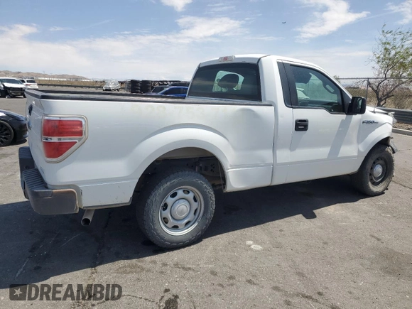 2013 Ford F-150 XL с VIN 1FTMF1CM0DKE77851, выставлен на аукционе Copart как лот 55247705 с пробегом 190 765 миль миль и Списание • Salvage title. История ставок и продаж доступна на DreamBid. Изображение 3.